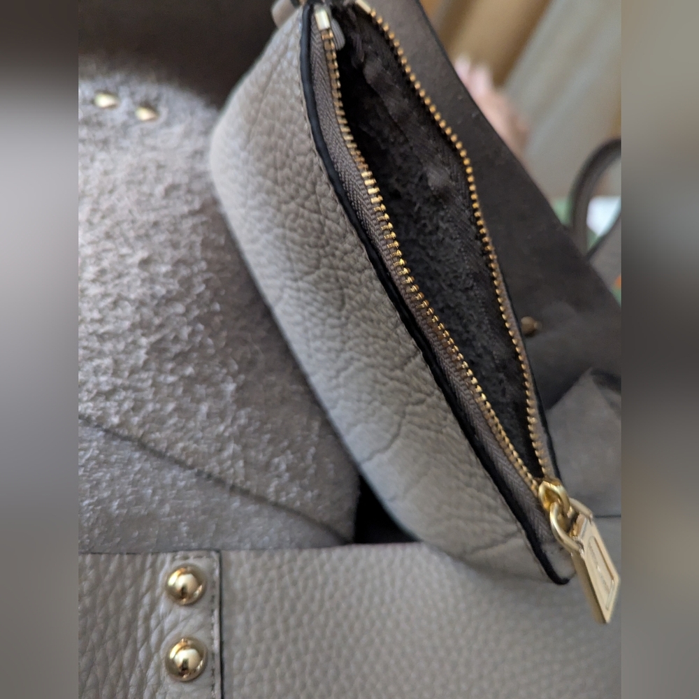 Rebecca Minkoff Gray Tote Bag with Spacious Design - Picture 10 of 12